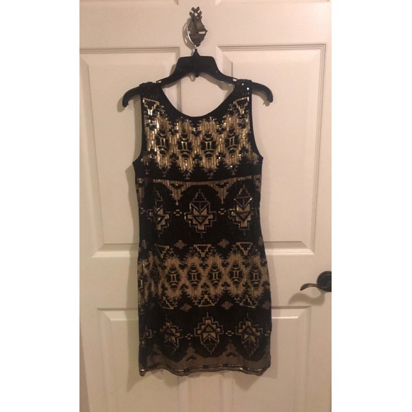 Cache sequin dress - Picture 2 of 3